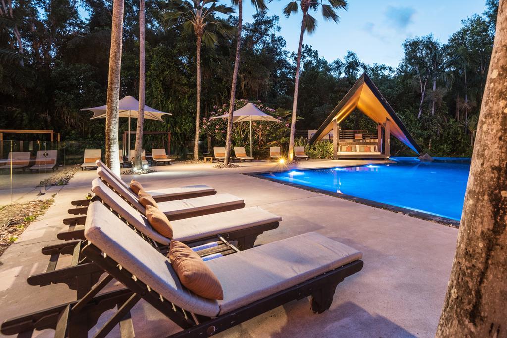 Niramaya Villas And Spa Port Douglas Buitenkant foto