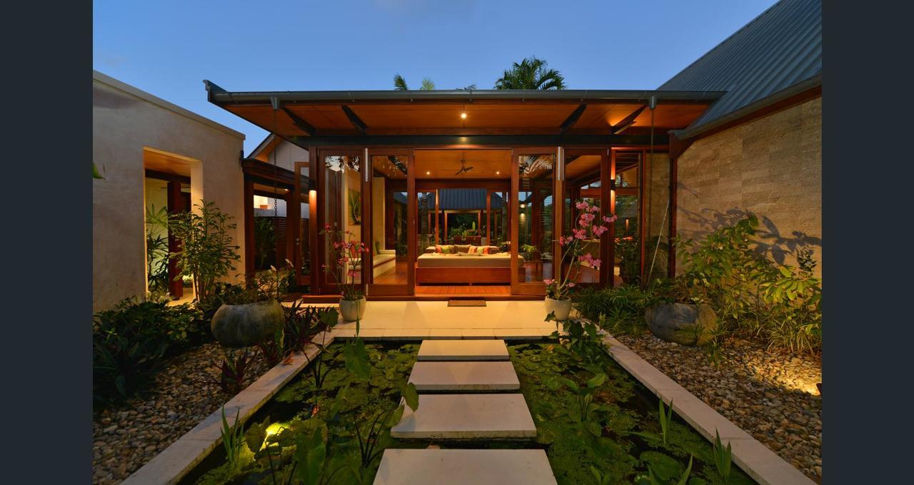Niramaya Villas And Spa Port Douglas Buitenkant foto