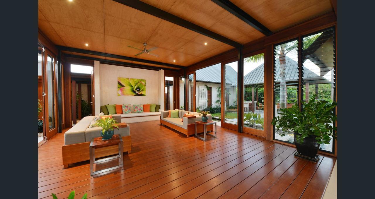Niramaya Villas And Spa Port Douglas Buitenkant foto